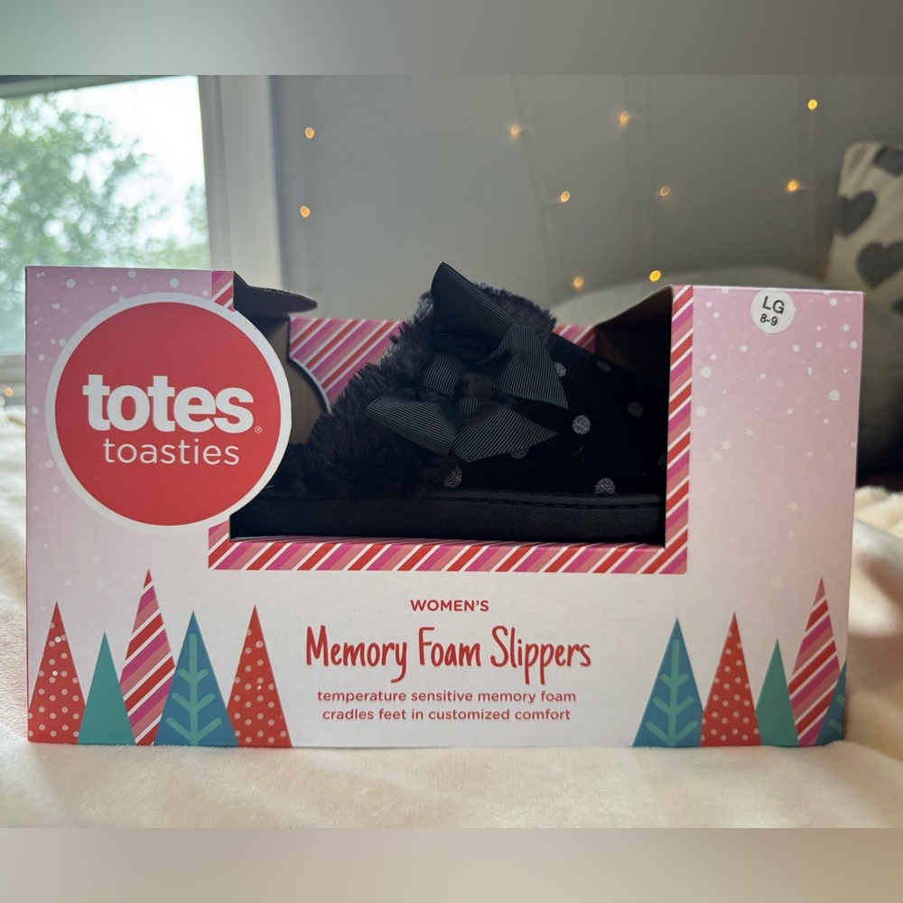 Totes Toasties Women's Memory Foam Slippers